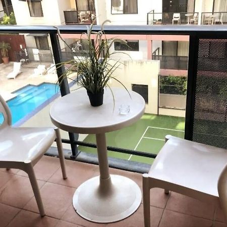 City & Lakeside With Free Parking, Pool And 10 Mins Walk Into The City Perth Ngoại thất bức ảnh
